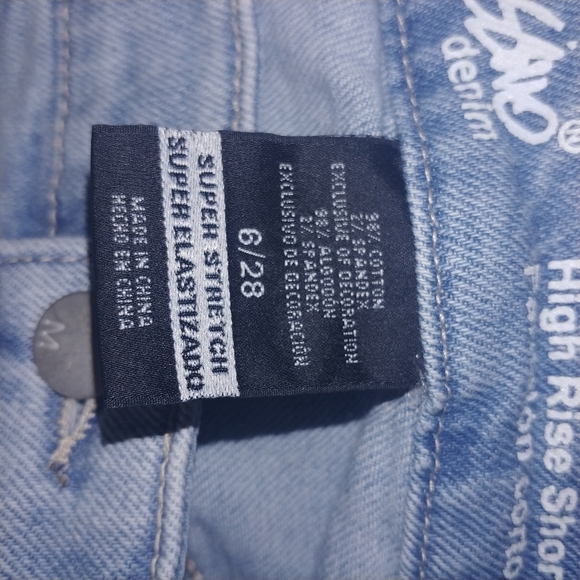 Mossimo high rise shorts hamburger peace patches - Picture 7 of 8